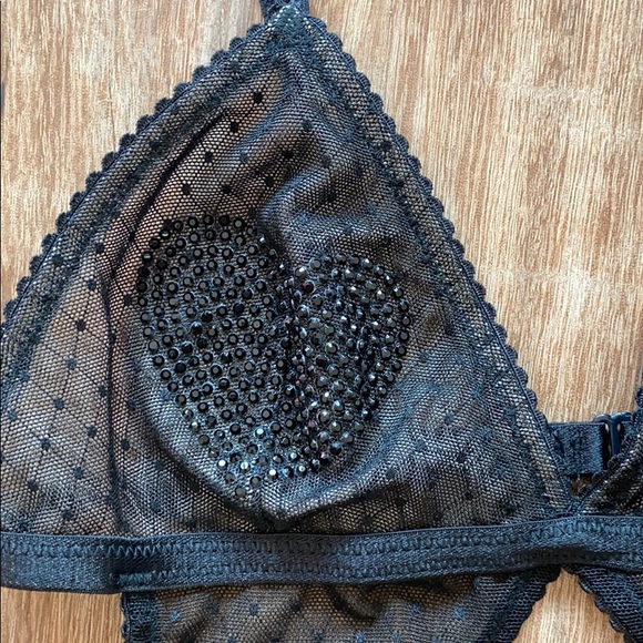 Victoria’s Secret Lace Thong Teddy - Picture 3 of 7